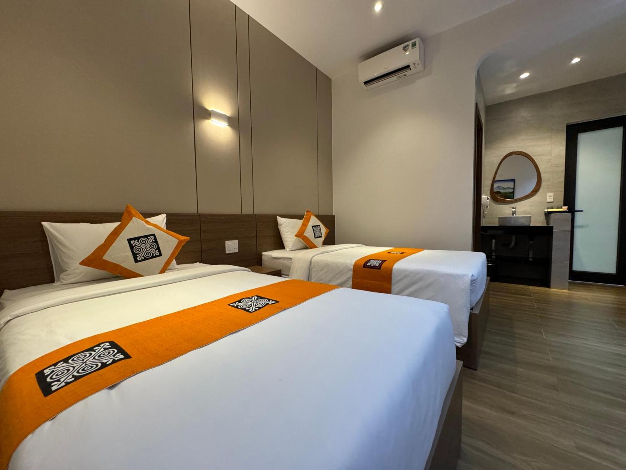 Ha Giang Hostel Bagian luar foto
